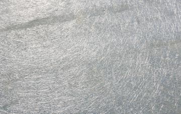 Crulabhig laminate fibreglass or shingles?